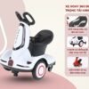 Xe xoay 360 độ có điều khiển và sạc cho bé XD03